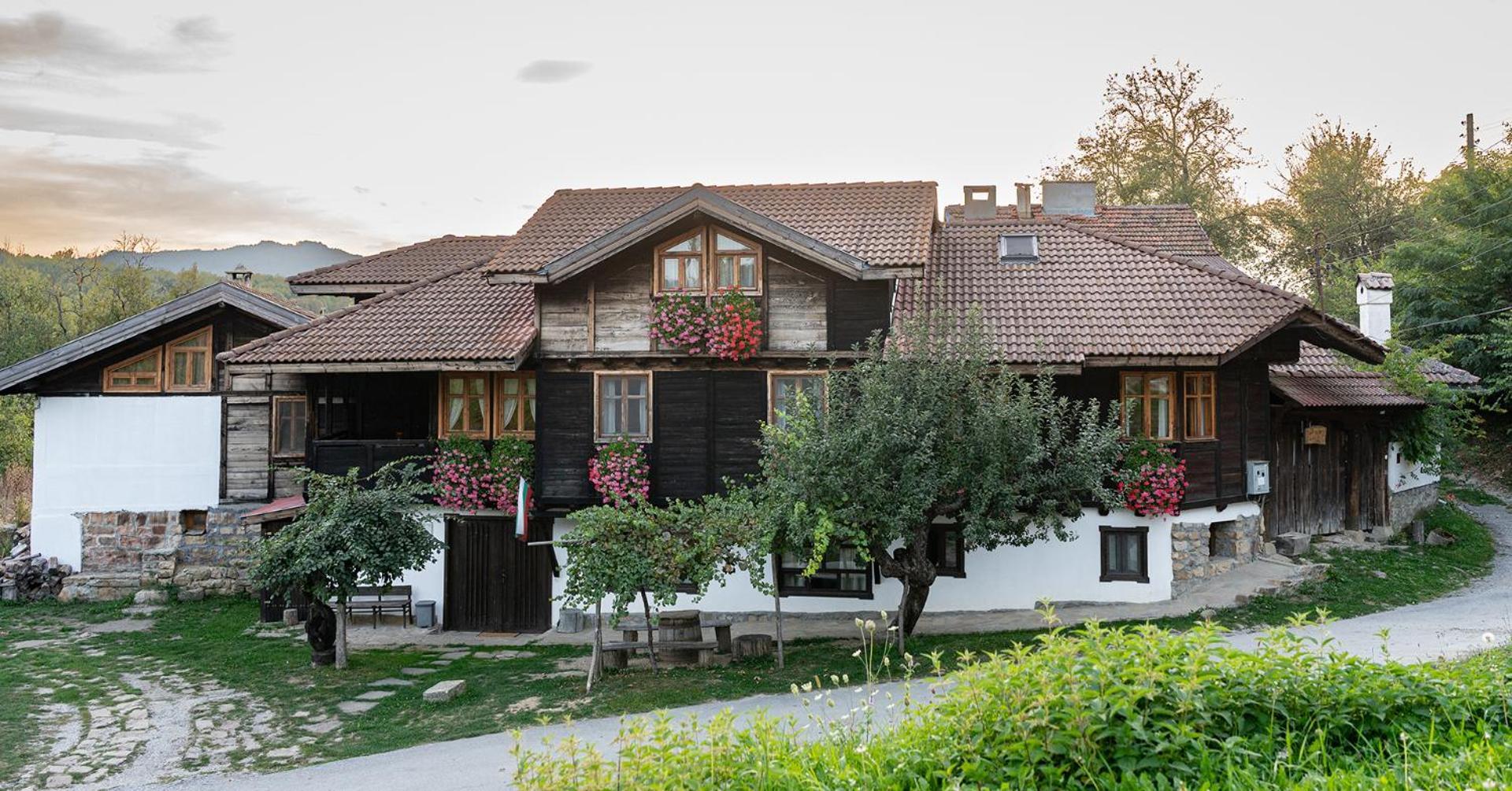 Kandaphery Guest Houses Miykovtsi エクステリア 写真